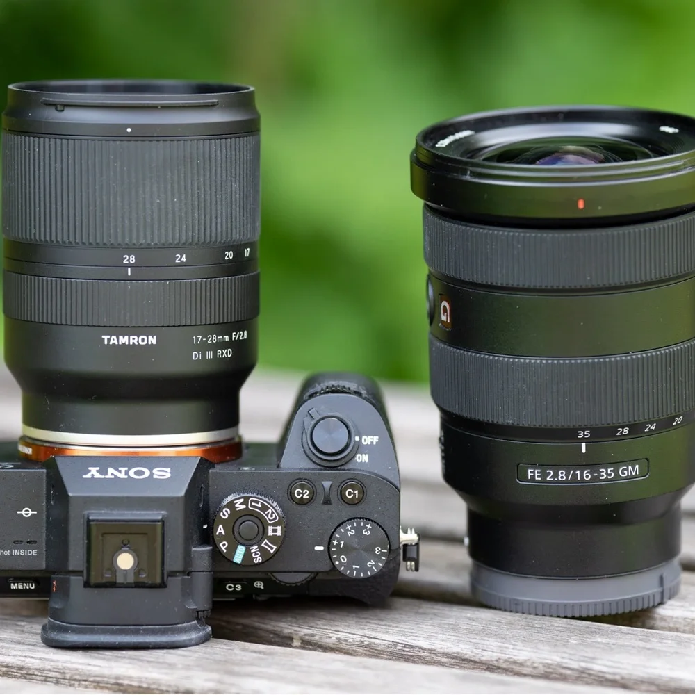 Tamron - 17-28mm f/2.8 DI III